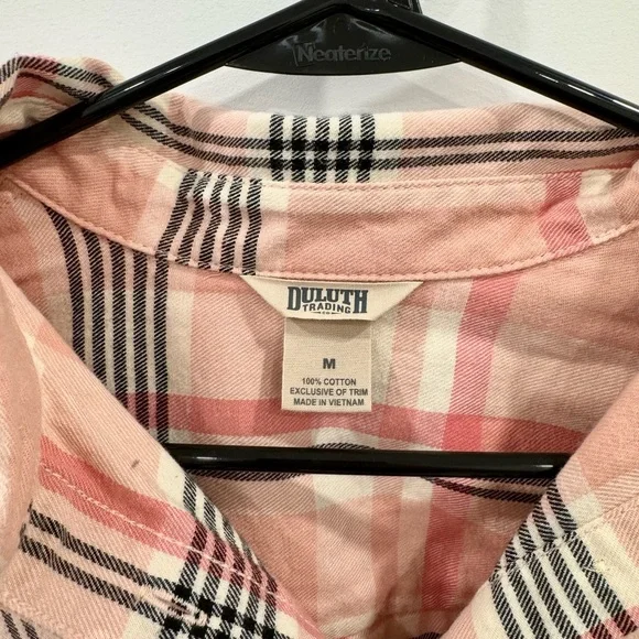 SOLD Duluth Trading Co Flannel Pink Plaid Shirt Womens Size M - Picture 2 of 6
